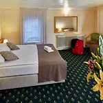 Mrak Hotel 4*